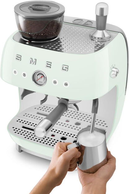 Smeg EGF03PGUK Espresso Coffee Machine with Grinder, 20 Bar Pump, 2.4L, 1650W, Pastel Green